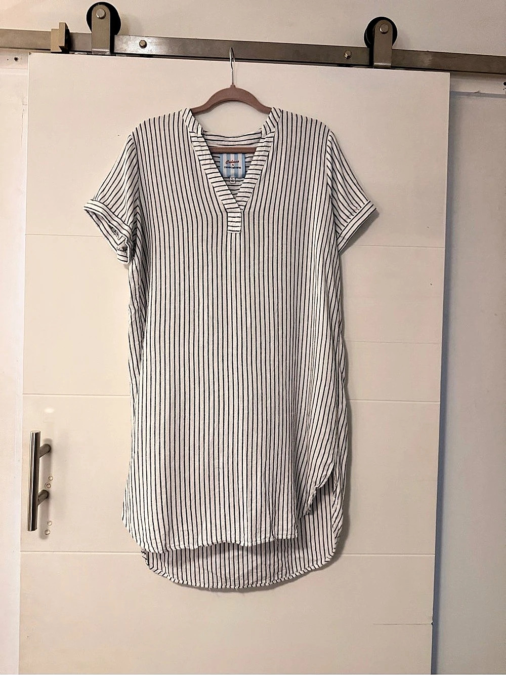 Casa Cabana Striped Tunic Top in White & Blue Size Medium Like New